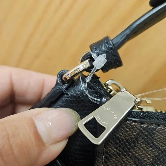 Coach Black and Brown Crossbody Bag / pouch. - Picture 3 of 10